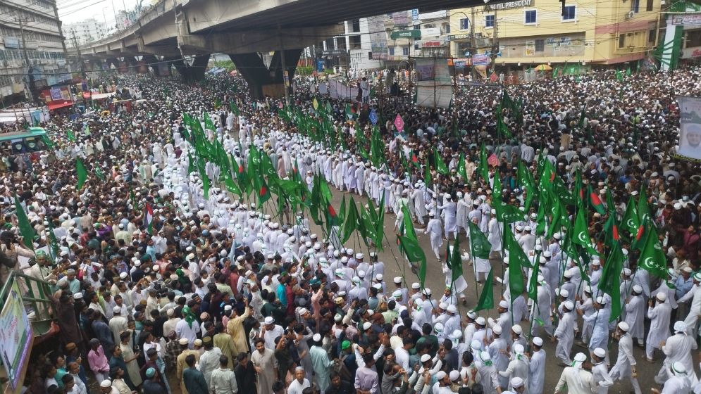 ঈদে মিলাদুন্নবী উপলক্ষে চট্টগ্রামে জশনে জুলুসে লাখো মানুষের ঢল — দ্বিতীয় ছবি